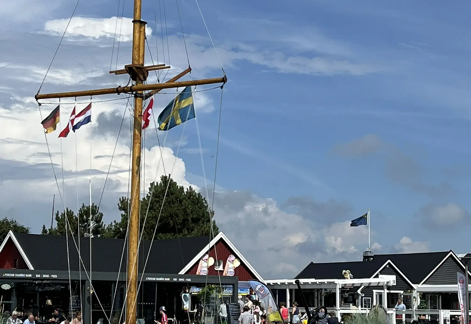 På fredag sätt signalmasten på plats igen.